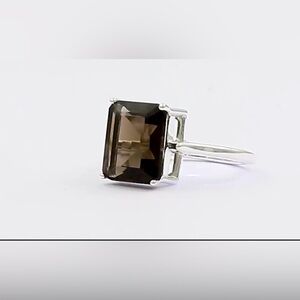 Elegant Sterling Silver and Smokey Quartz Ring